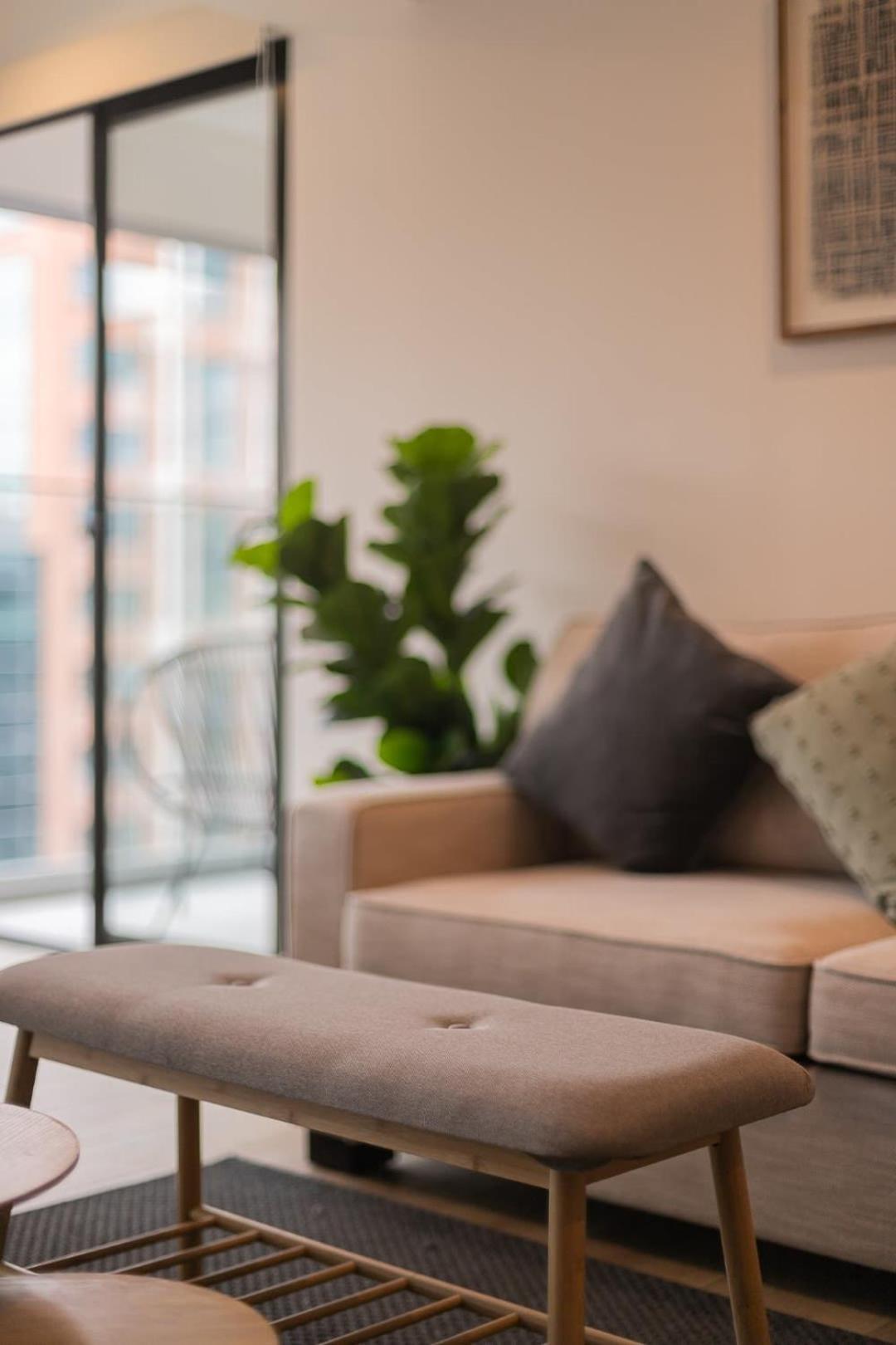 Unwind And Refresh In A Spacious 2-bedroom For 4 Santiago