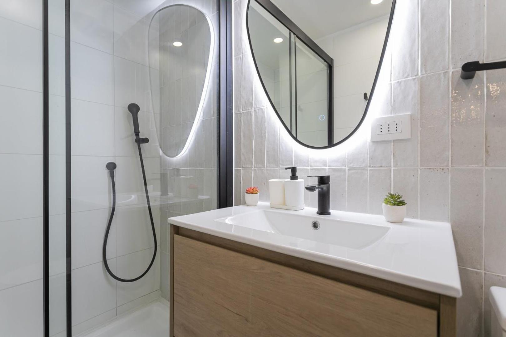 Apartamento Unwind And Refresh In A Spacious 2-bedroom For 4