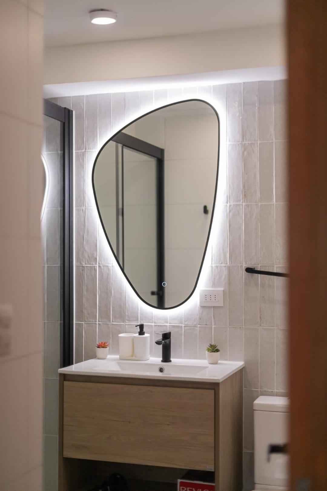 Unwind And Refresh In A Spacious 2-bedroom For 4 Apartamento *